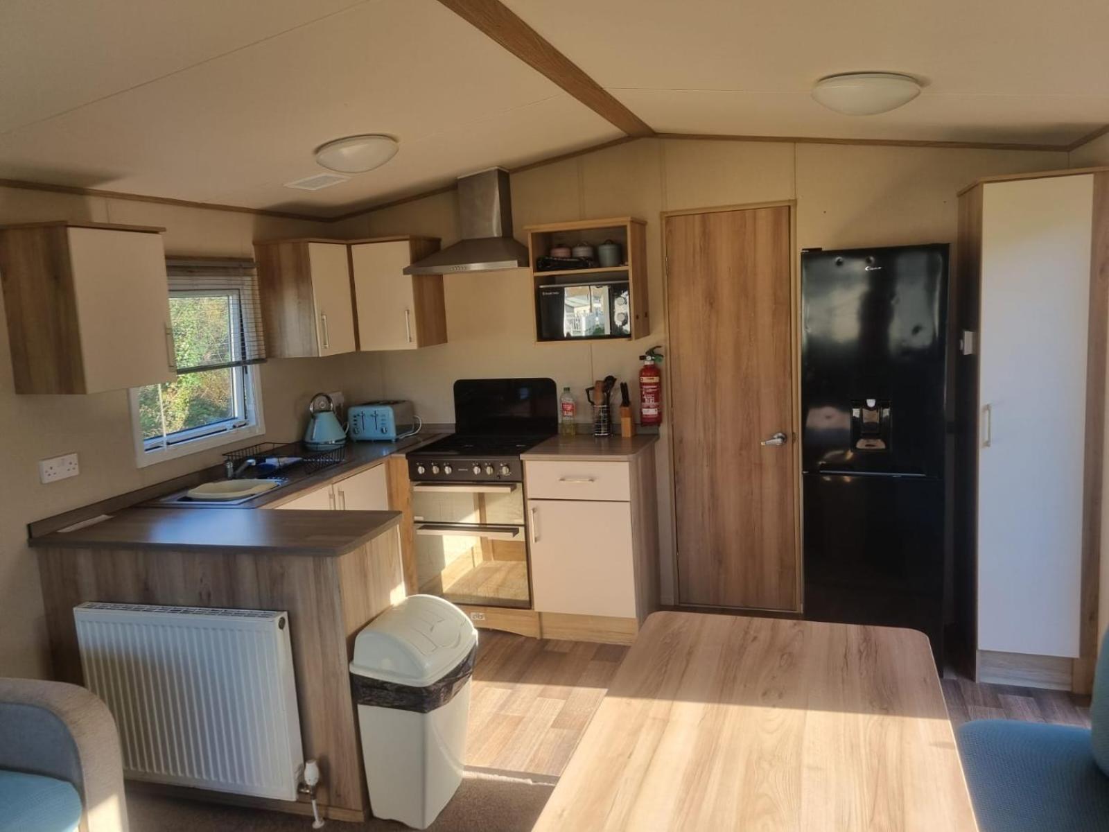 Newquay Bay Porth Caravan - 6 Berth Екстер'єр фото