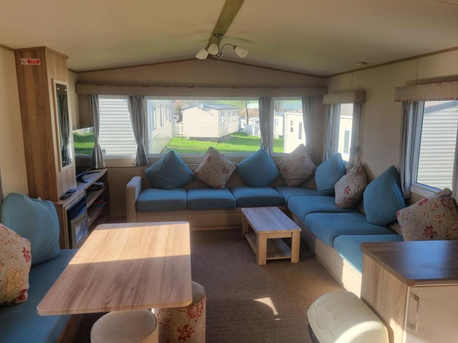 Newquay Bay Porth Caravan - 6 Berth Екстер'єр фото